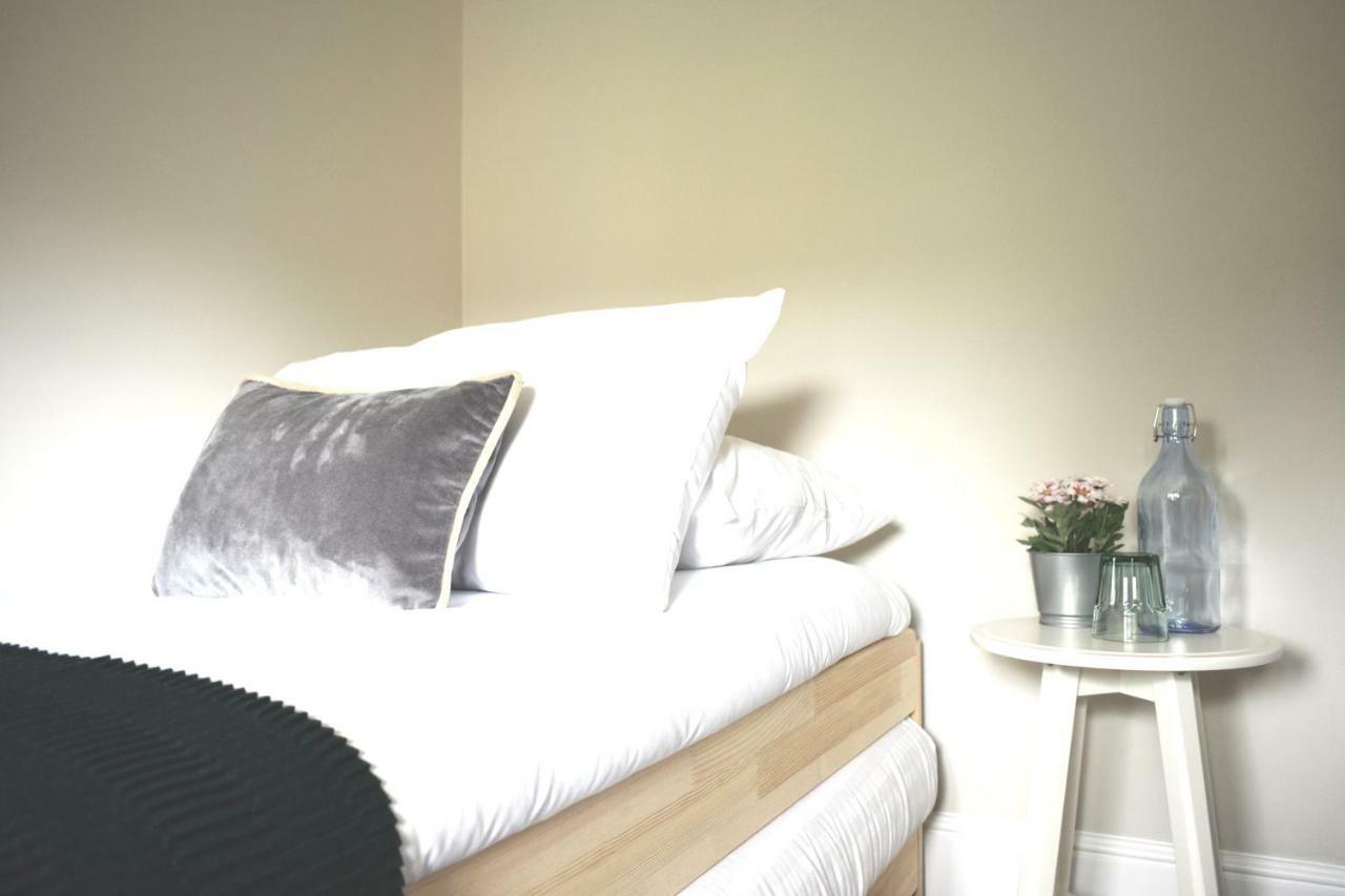 Charming Three Bed Home Near City Centre And Hospital Southampton Dış mekan fotoğraf